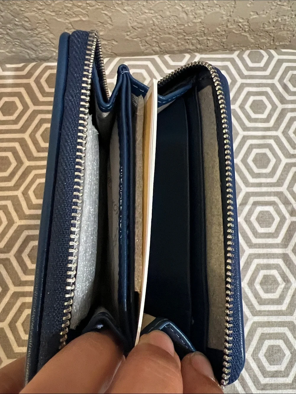 Michael Kors jet set HRI BLU MLTI sm za card case Wallet with silver Hardware